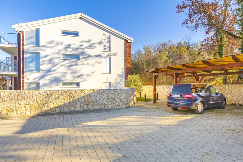 Villa Apartments Futura Vantacici Extérieur photo
