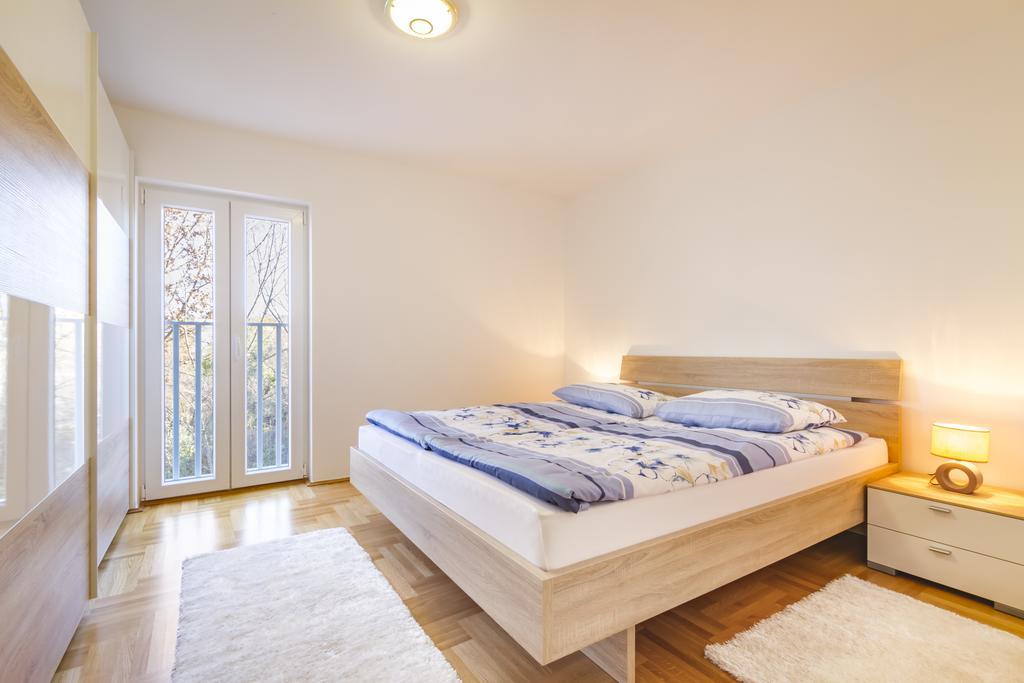 Villa Apartments Futura Vantacici Extérieur photo
