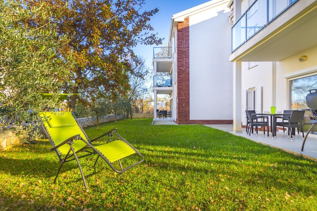 Villa Apartments Futura Vantacici Extérieur photo